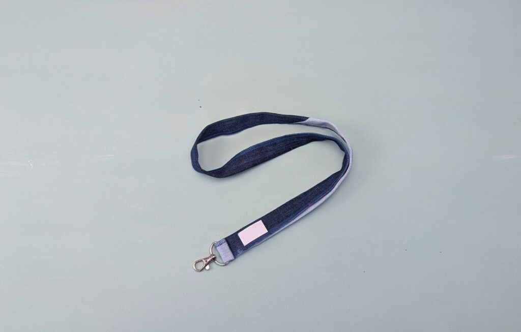 lanyard 1 aus jeans